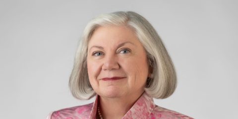 Alumna Maureen McCausland