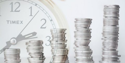 money and clock graphic - Tumisu via Pixabay
