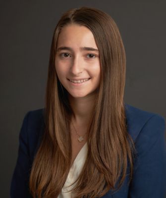 Katia Barker '24