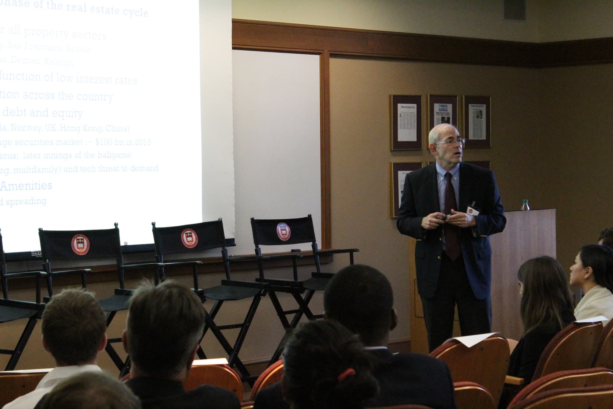 Carroll School Senior Lecturer Ed Chazen speaking in front of an audience