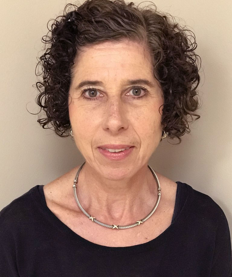News-Kimberly-Arouth,-VNCC-new-CEO-335x400W