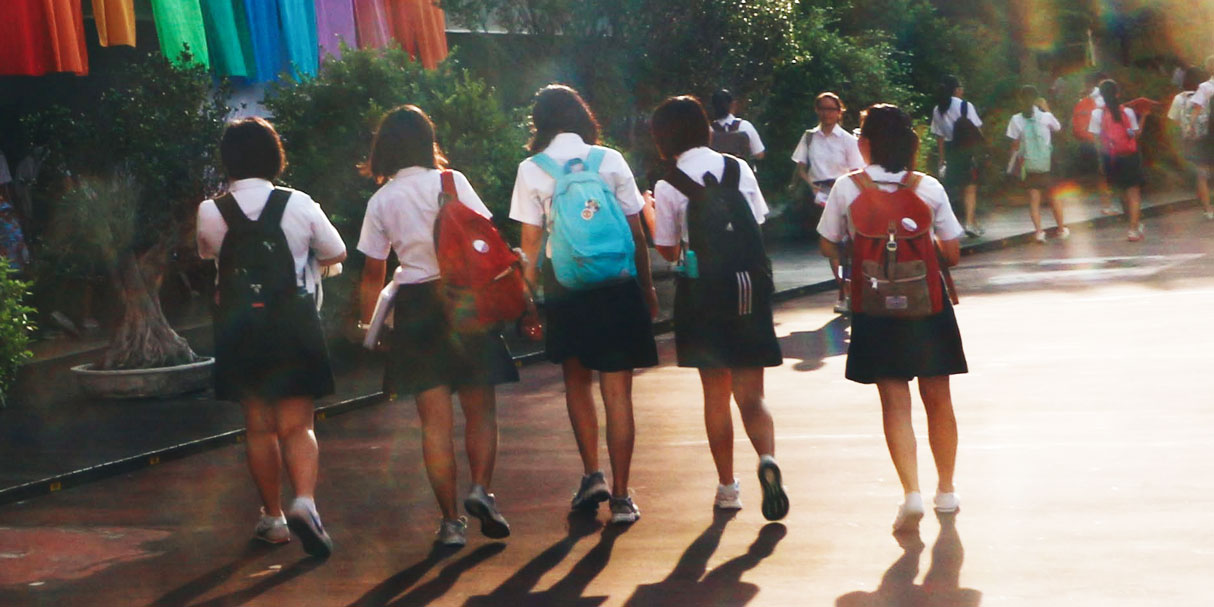 Five students at Dunman High School, Singapore, “Welcome the Morning” by Juliana Chong is licensed under CC BY 2.0