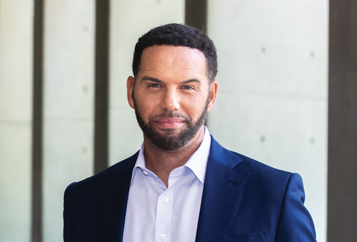 Steve Pemberton photographed at O'Neill Library